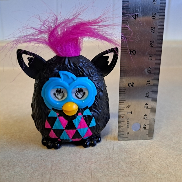 Furby hasbro 2013 McDonald's toy figure - Picture 6 of 6